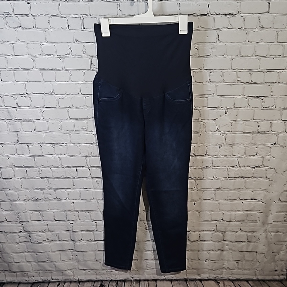A glow over the belly maternity jeggings